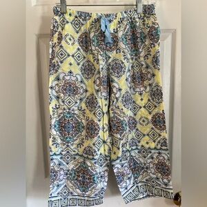 peter alexander Yellow Paisley Cropped Women’s Pajama Pants Small Drawstring
